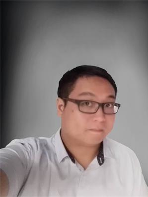 廖 工